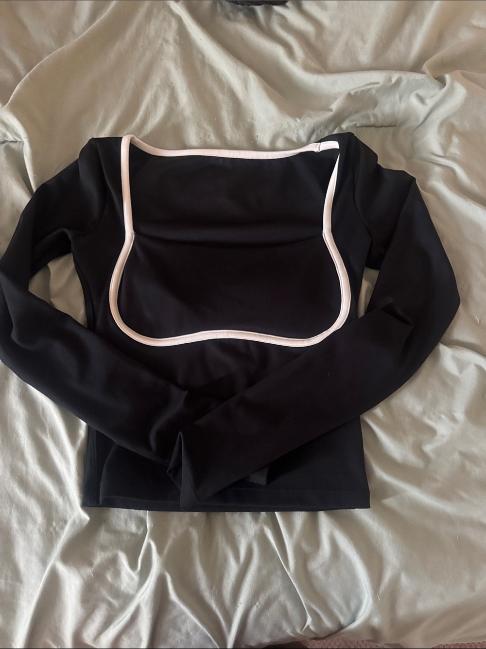 Gilly Hicks Black Long-Sleeve Top with White Trim